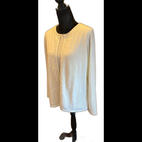 Croft & Barrow Cardigan Sweater Sz Large Attached Jacket Cream Embroidered Edge - Picture 6 of 12